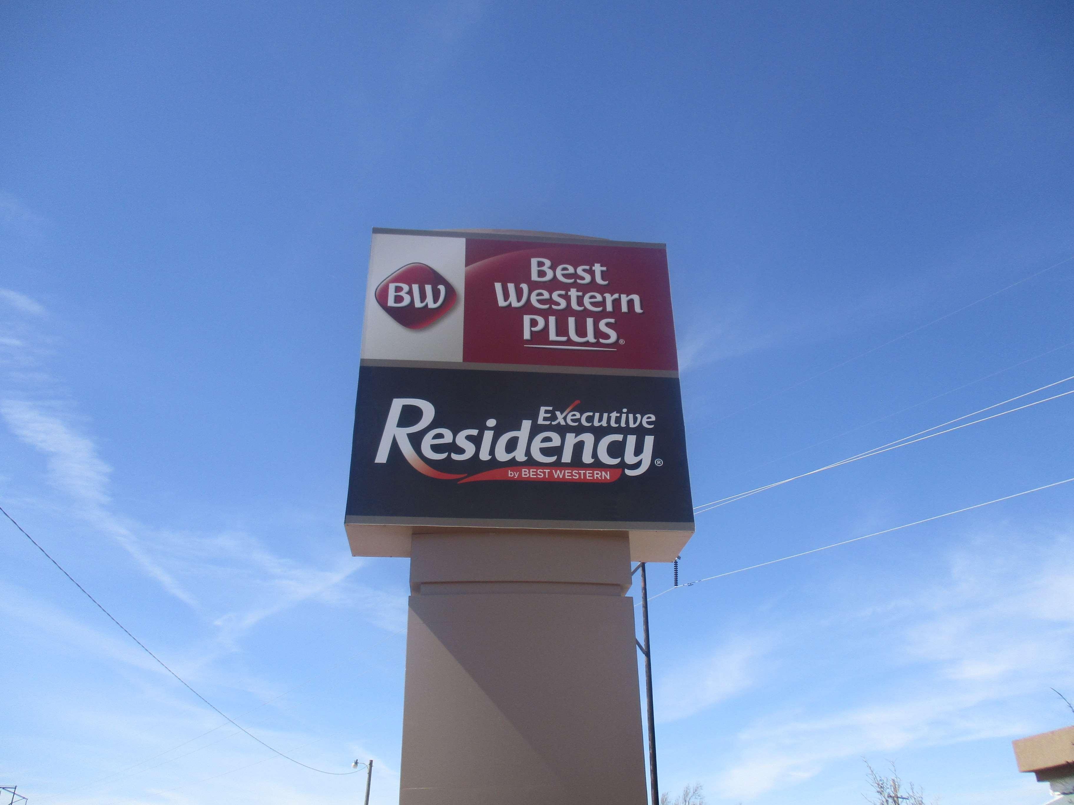 Best Western Plus/Executive Residency Элк-Сити Экстерьер фото