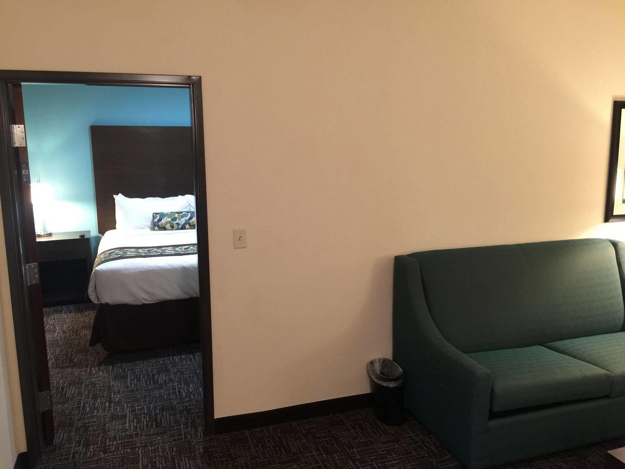 Best Western Plus/Executive Residency Элк-Сити Экстерьер фото