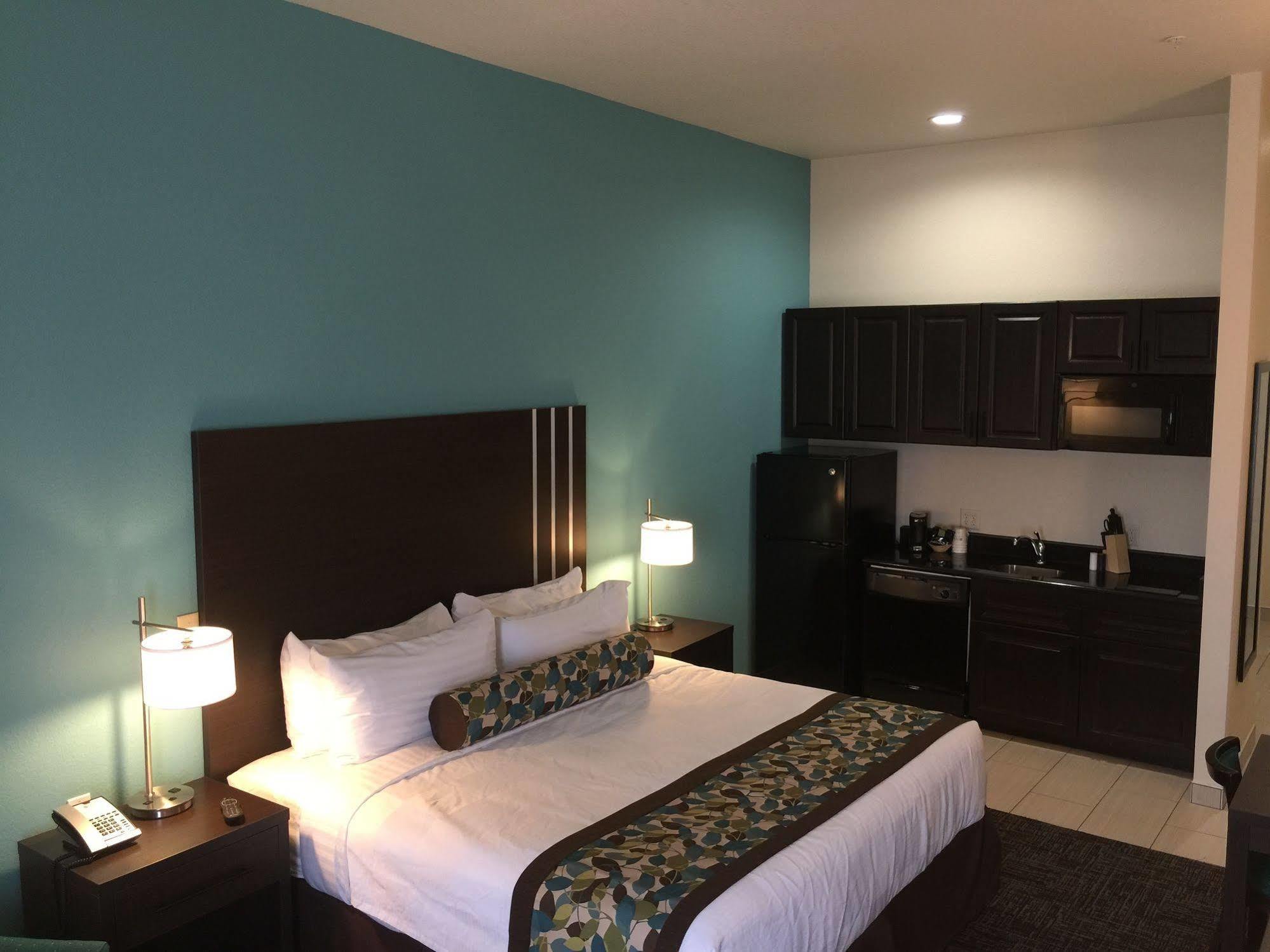 Best Western Plus/Executive Residency Элк-Сити Экстерьер фото