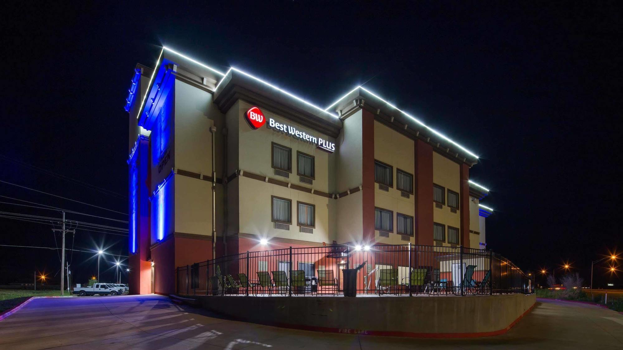 Best Western Plus/Executive Residency Элк-Сити Экстерьер фото